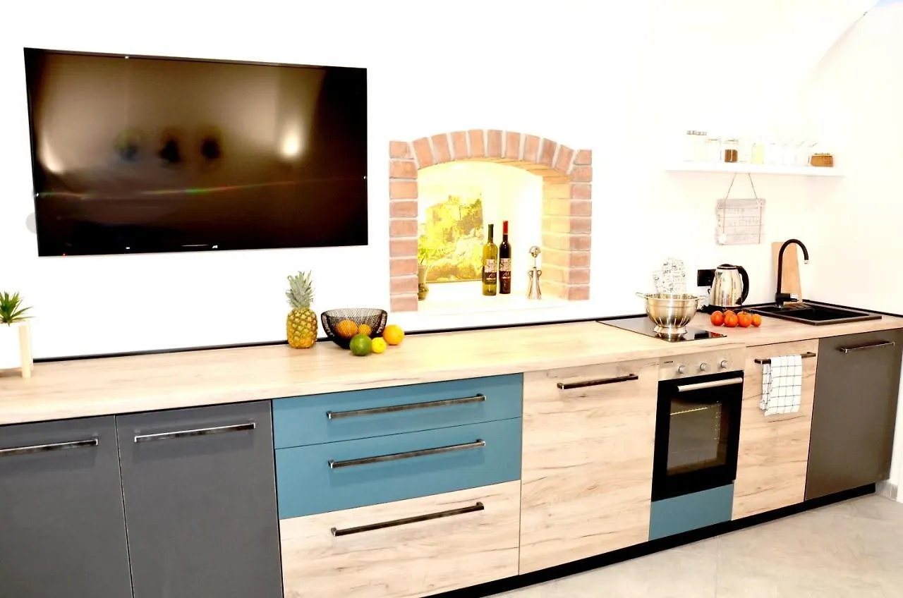 Studio Apartment Surf By The Sea Opatija